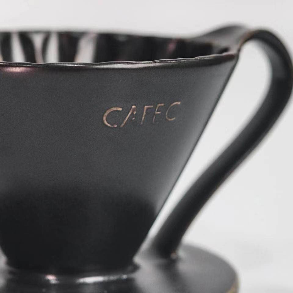 CAFEC Flower Dripper - Japan aritayaki